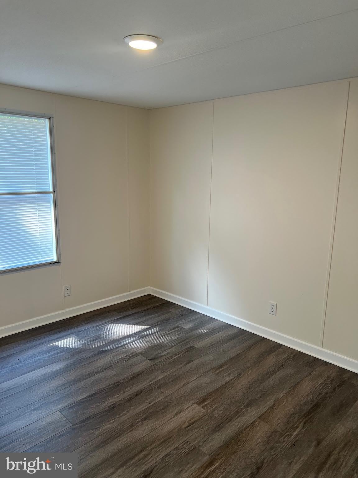 111 DUGAN Court – photo 5