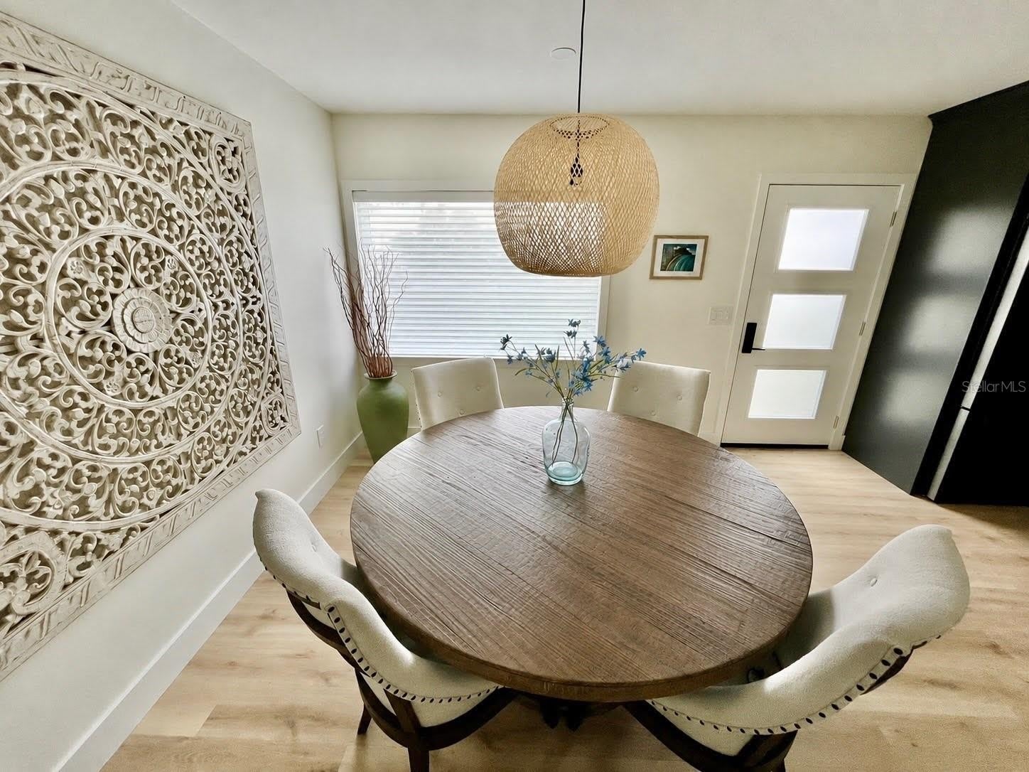 8 E CYPRESS Street – photo 4