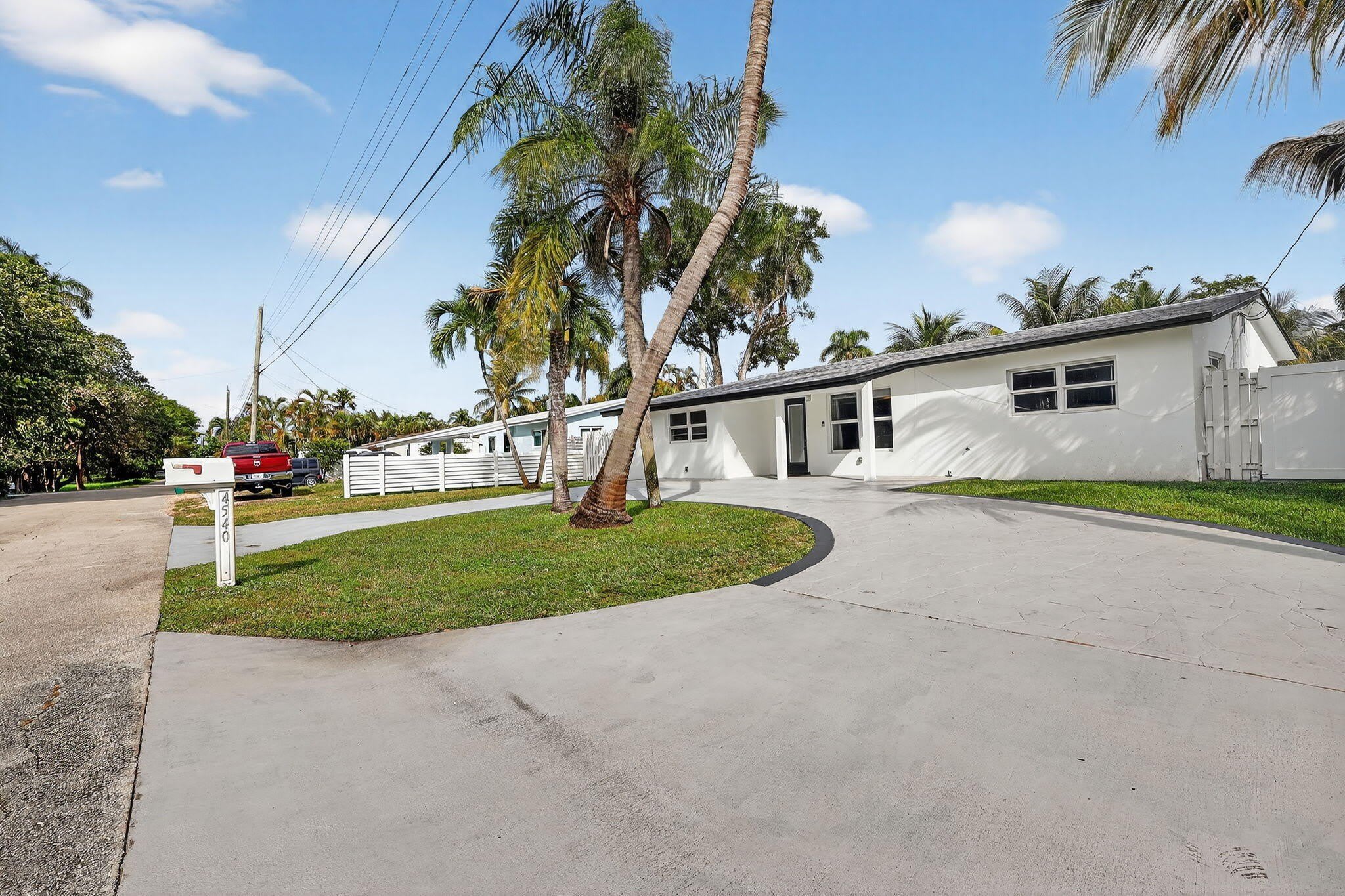 4540 SW 28TH Terrace – photo 4