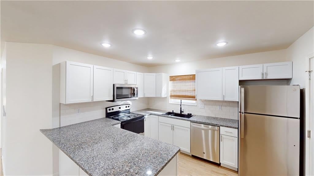 616 N Spring Street – photo 4