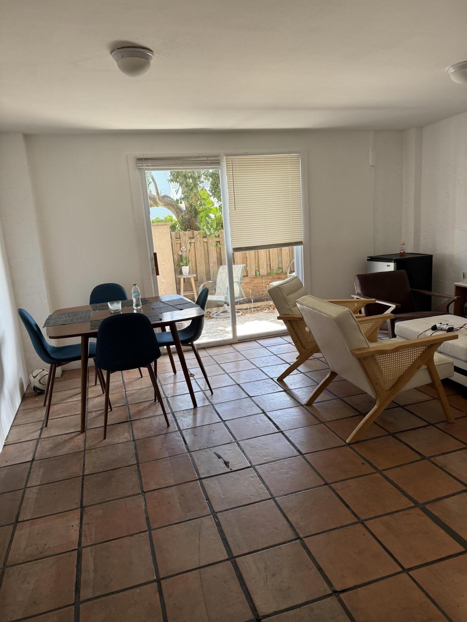 3301 Duck Avenue – photo 4