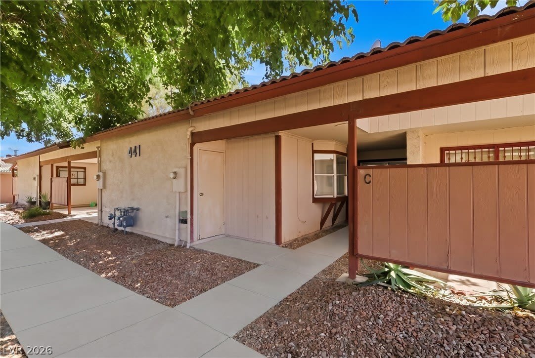 441 N Lamb Boulevard – photo 2