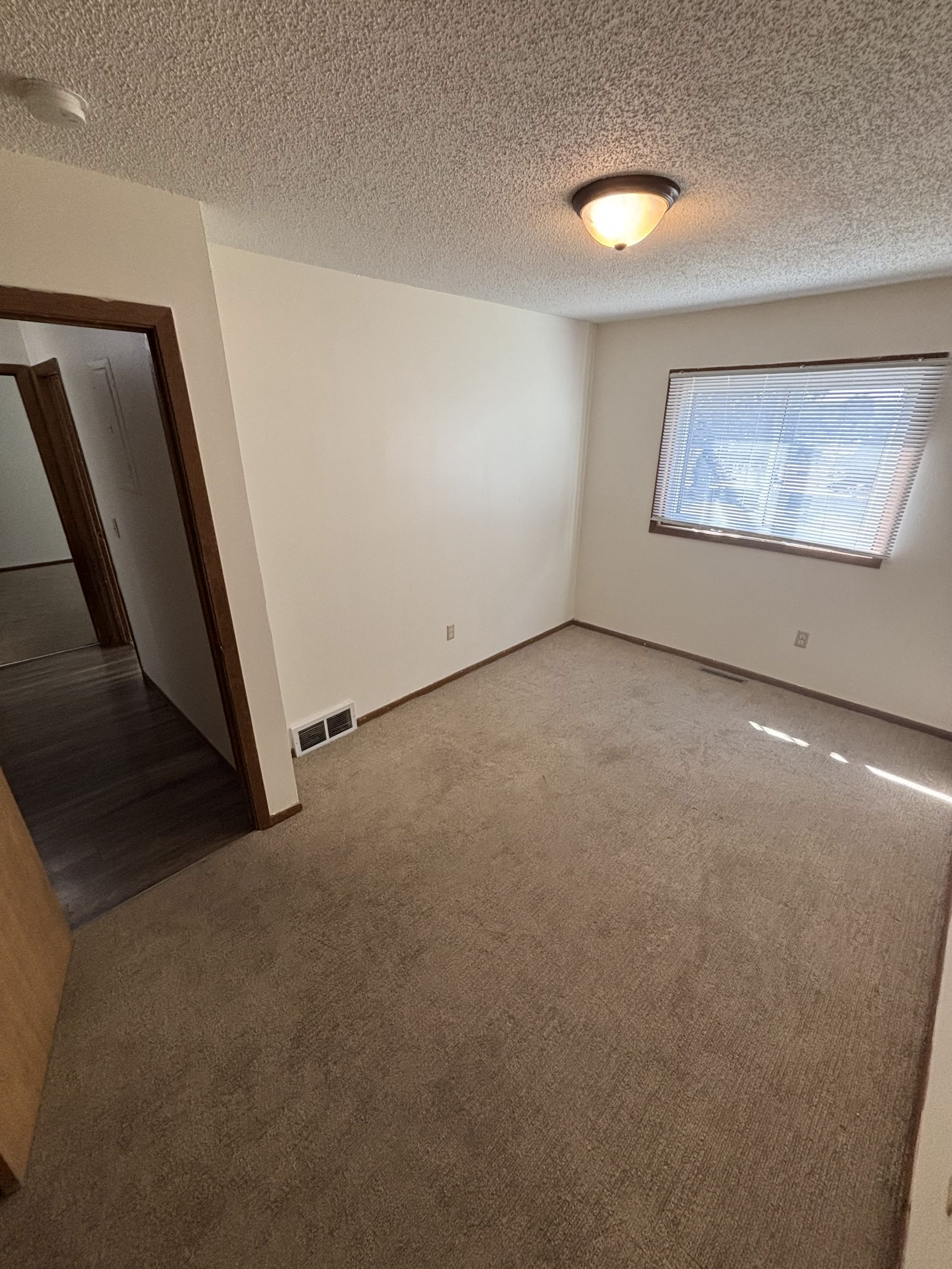 7585 79th Street South – photo 5