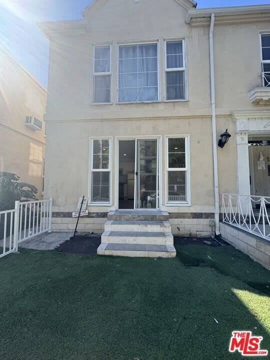 137 S Crescent Dr – photo 5