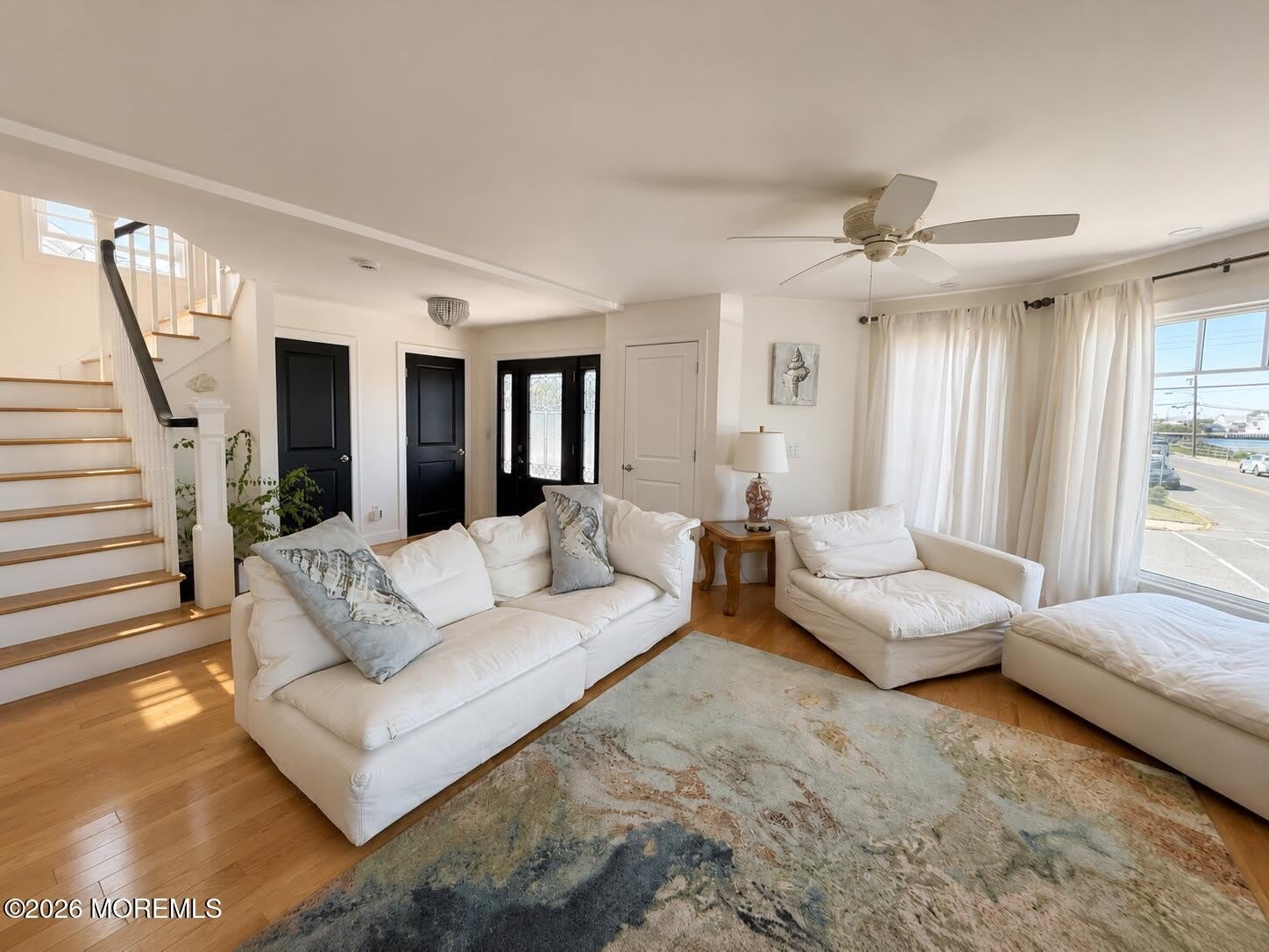550 Whiting Avenue – photo 4