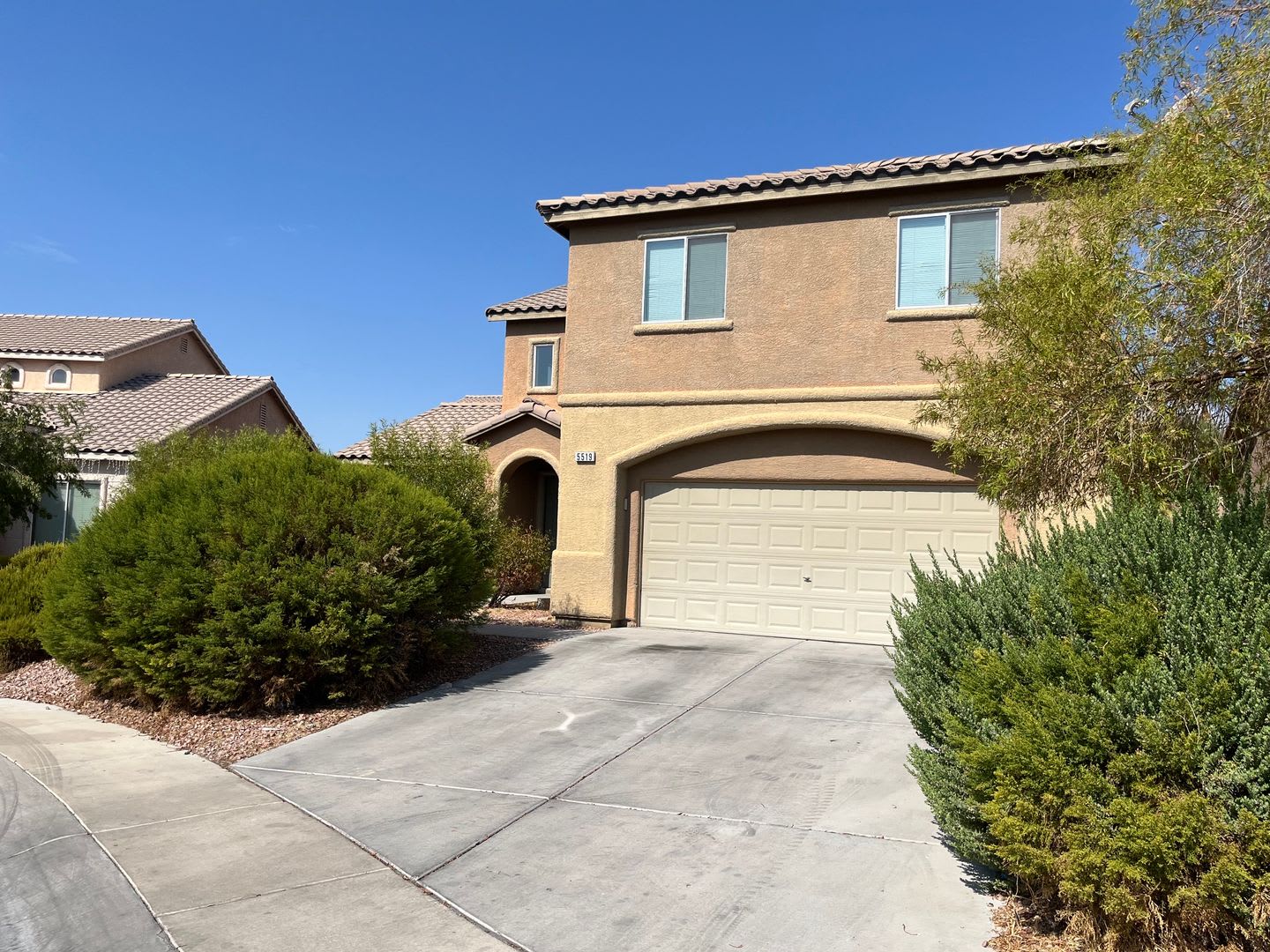 Two Story Home Over 2400 Sq Ft – photo 1
