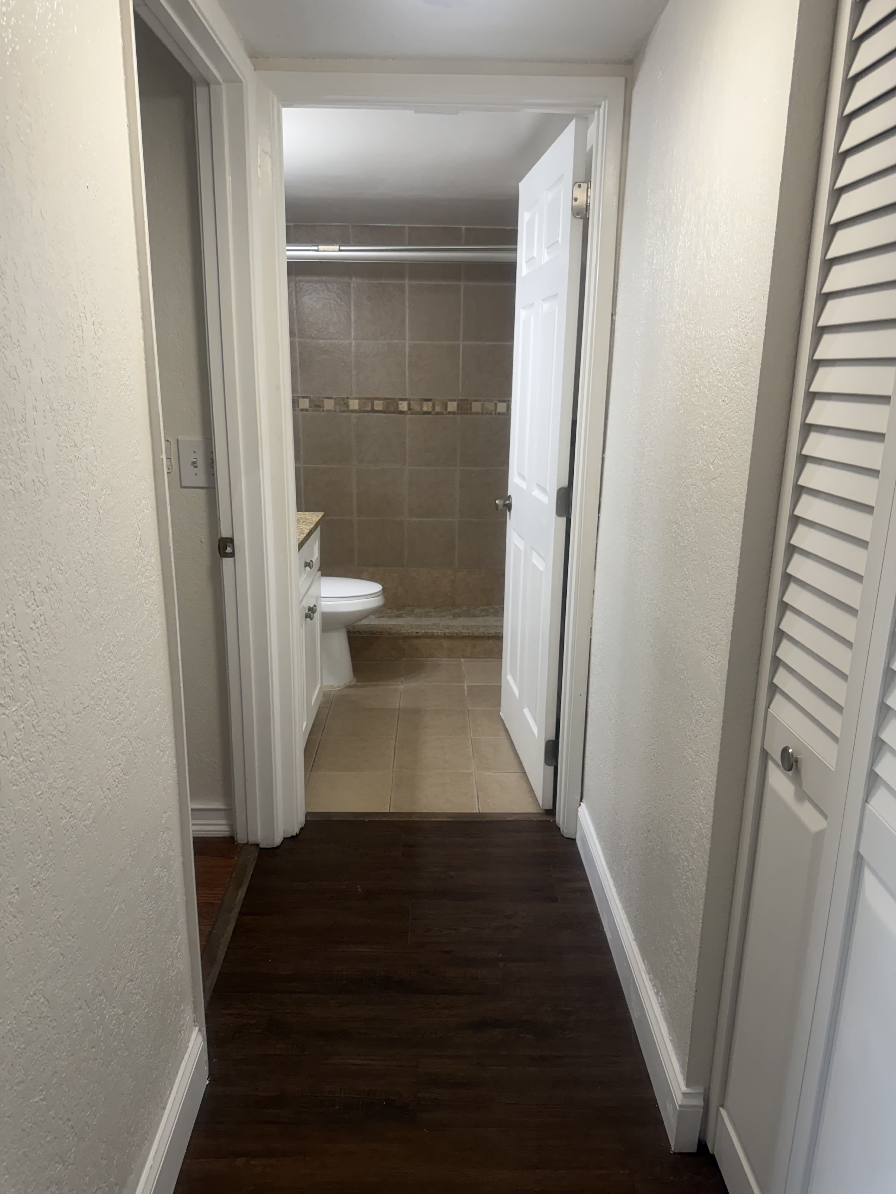 7710 Northwest 50Th Street – photo 1