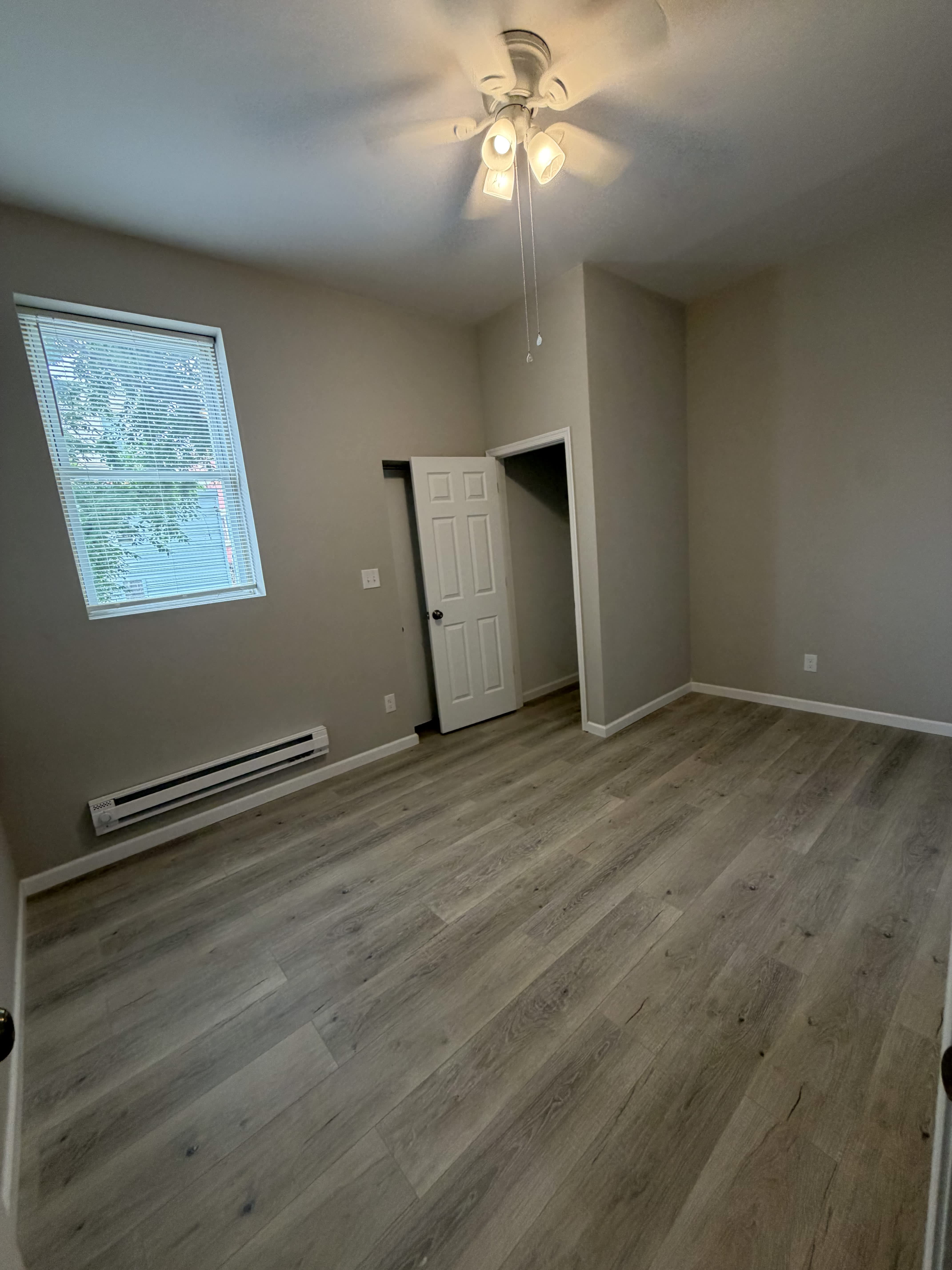 537 West Olney Avenue – photo 1