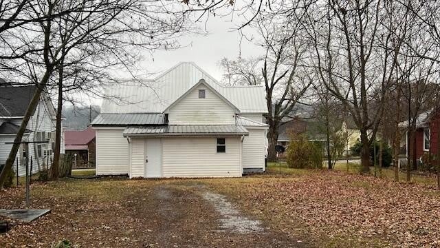 222 Ohio Avenue – photo 5