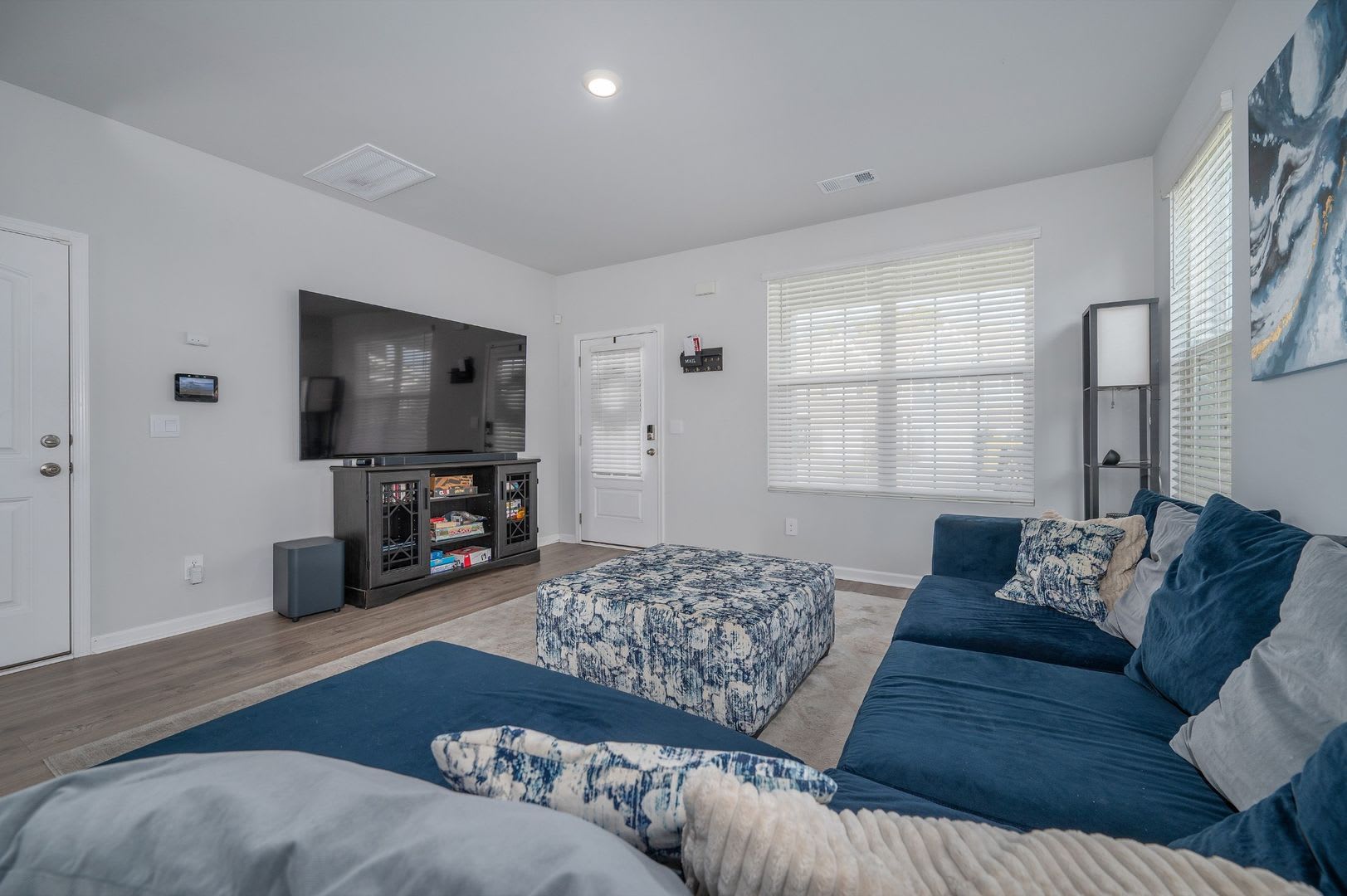 Move In Ready End Unit Townhome – photo 4