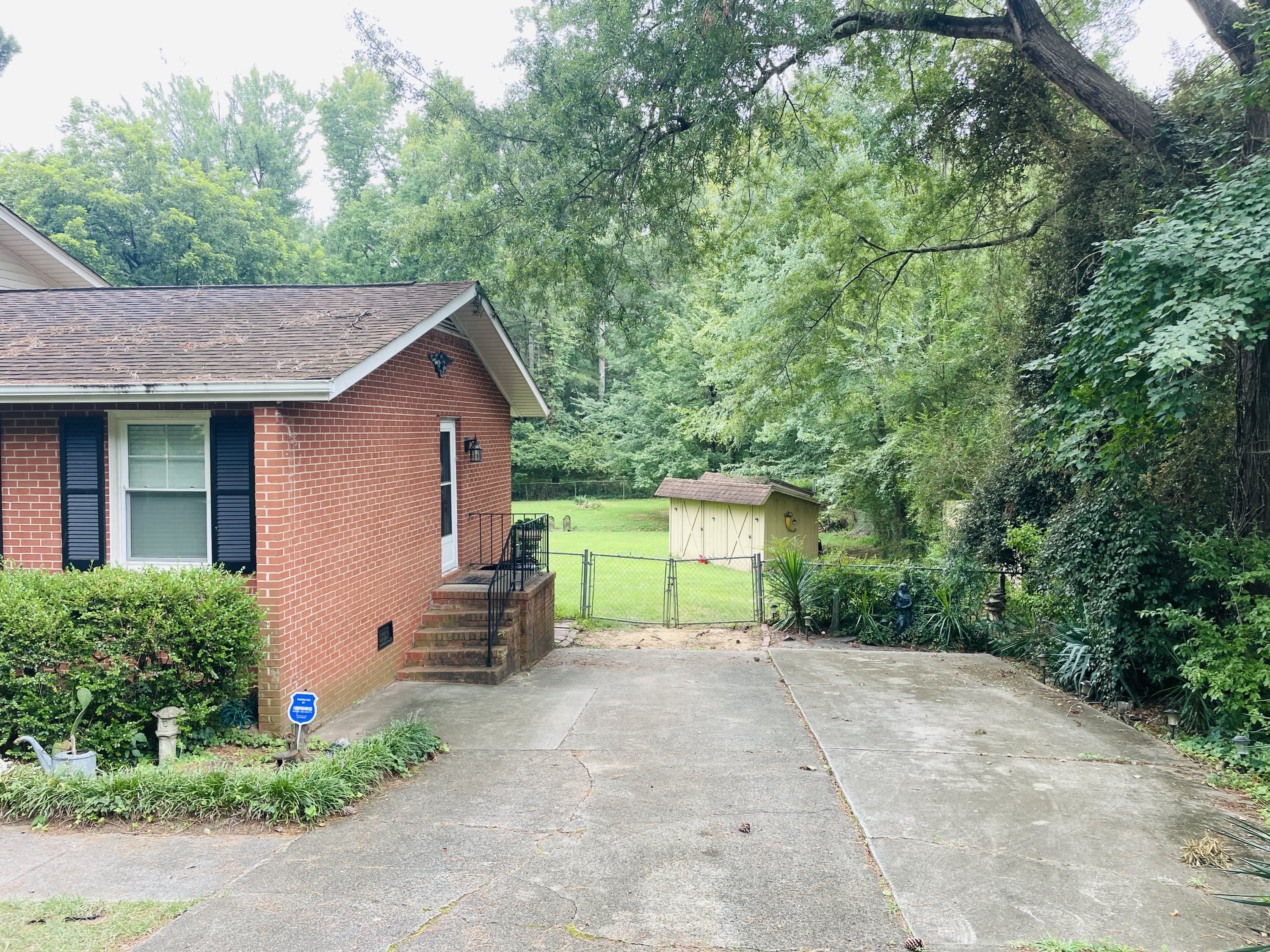 5301 Yardley Terrace – photo 2