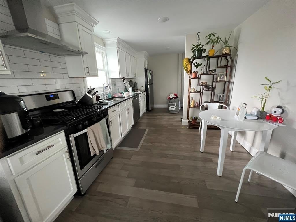 751 7th Street – photo 1