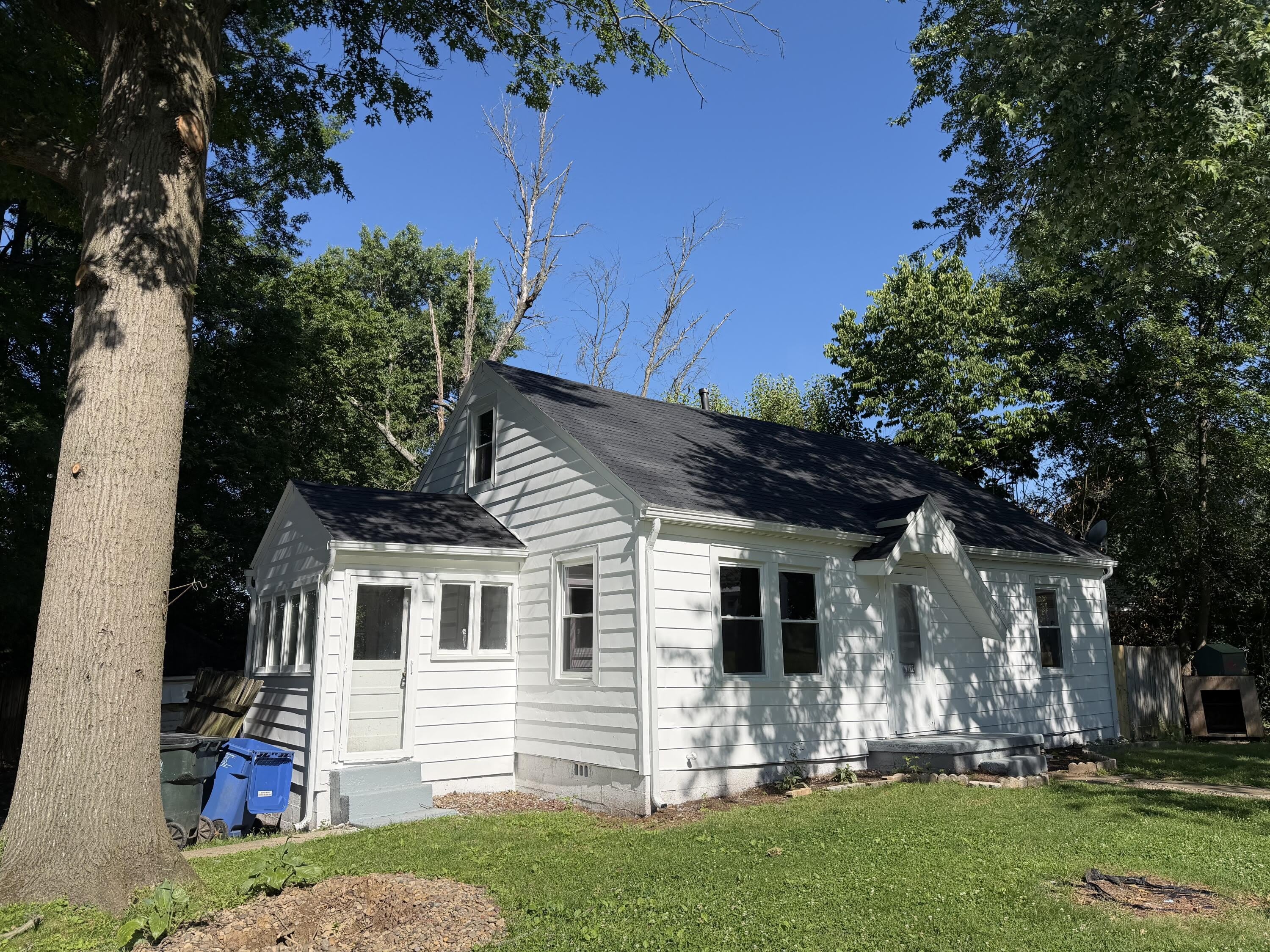 1120 Sparks Road – photo 2