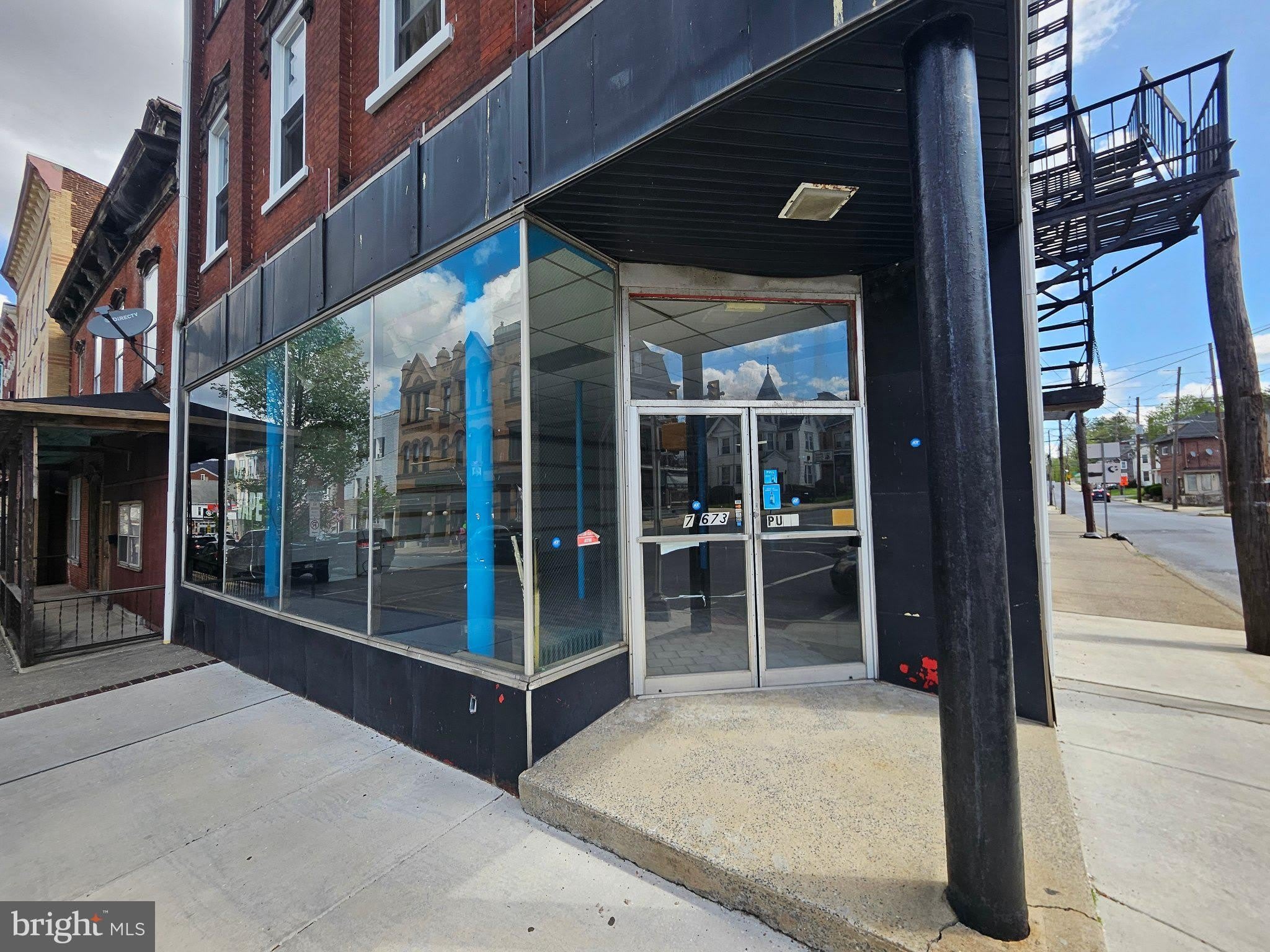 232 E CHURCH Street – photo 3