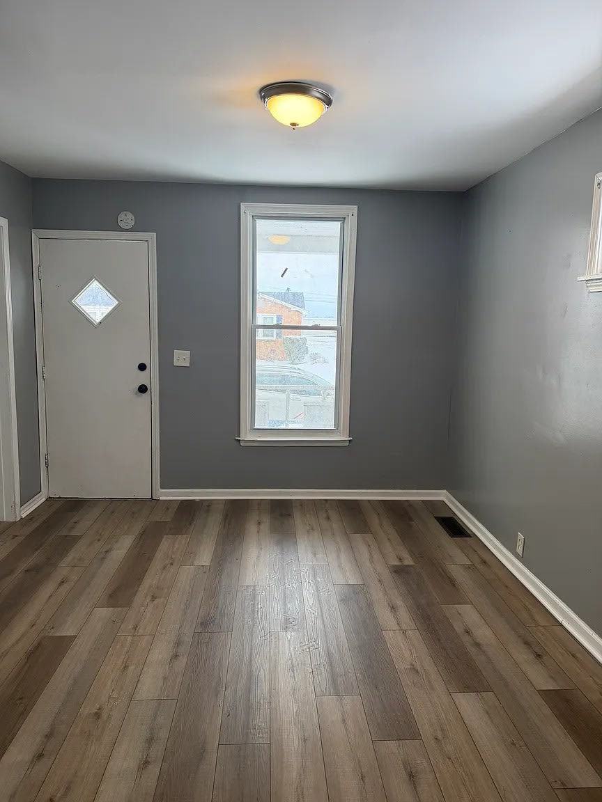1307 Calumet Avenue – photo 4
