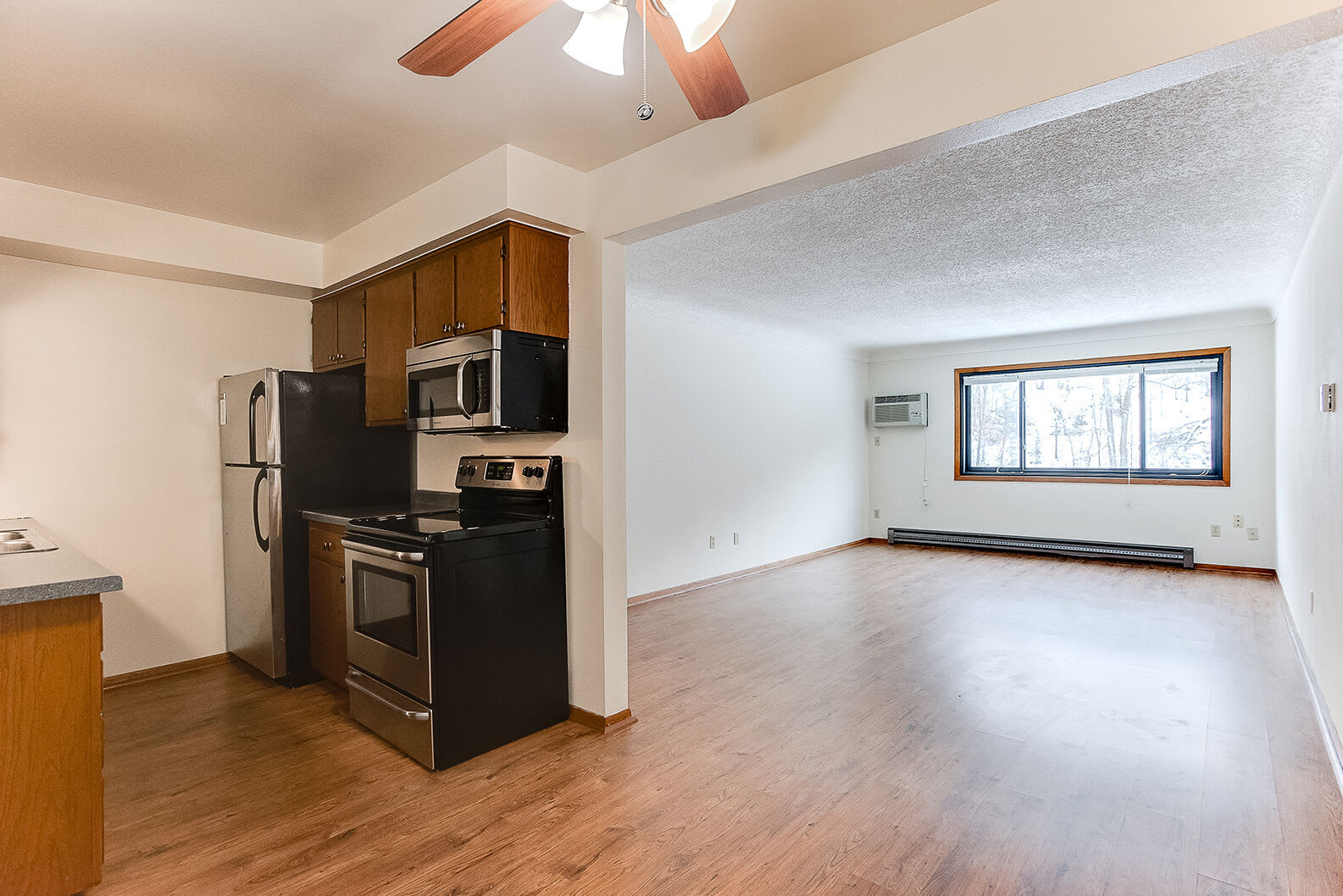 Rivercliff Apartments – photo 3
