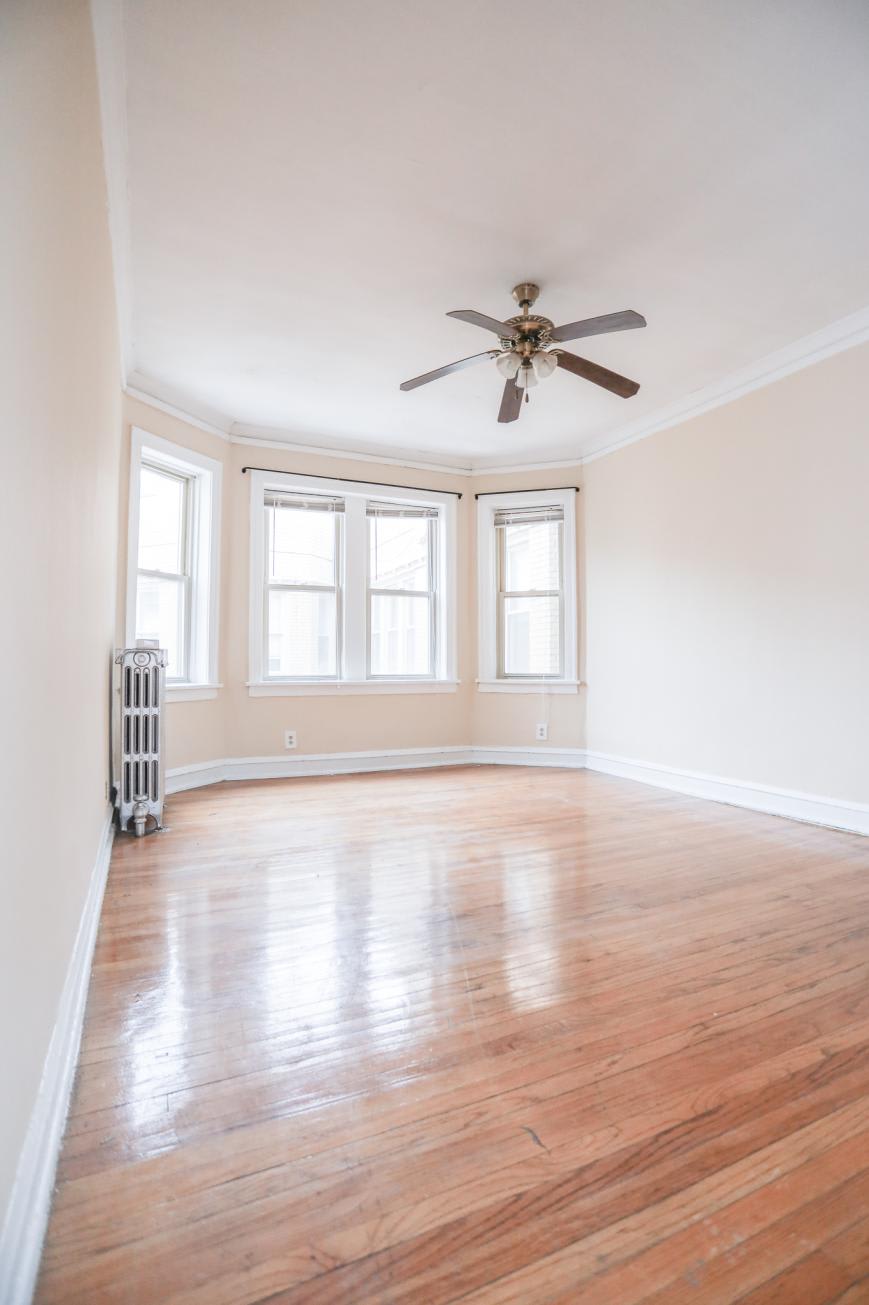 3954 West Dakin – photo 2