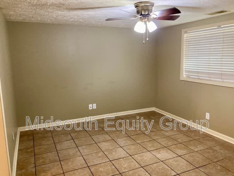 101 W Taylor St – photo 4