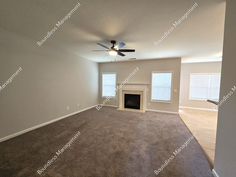 2159 Somerset Pl SE – photo 4