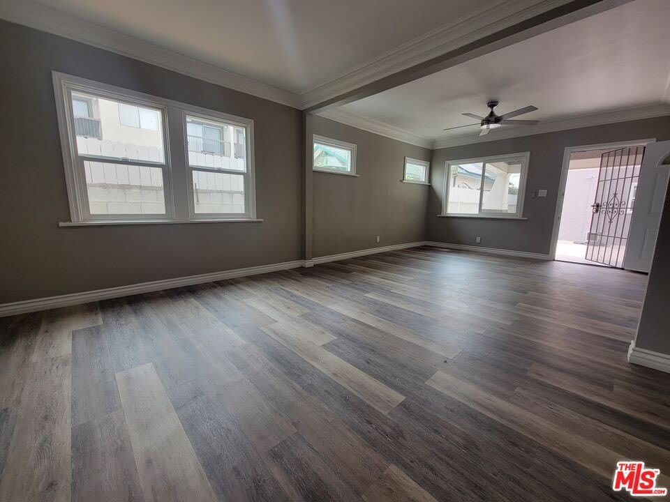 3067 Harrington Ave – photo 4