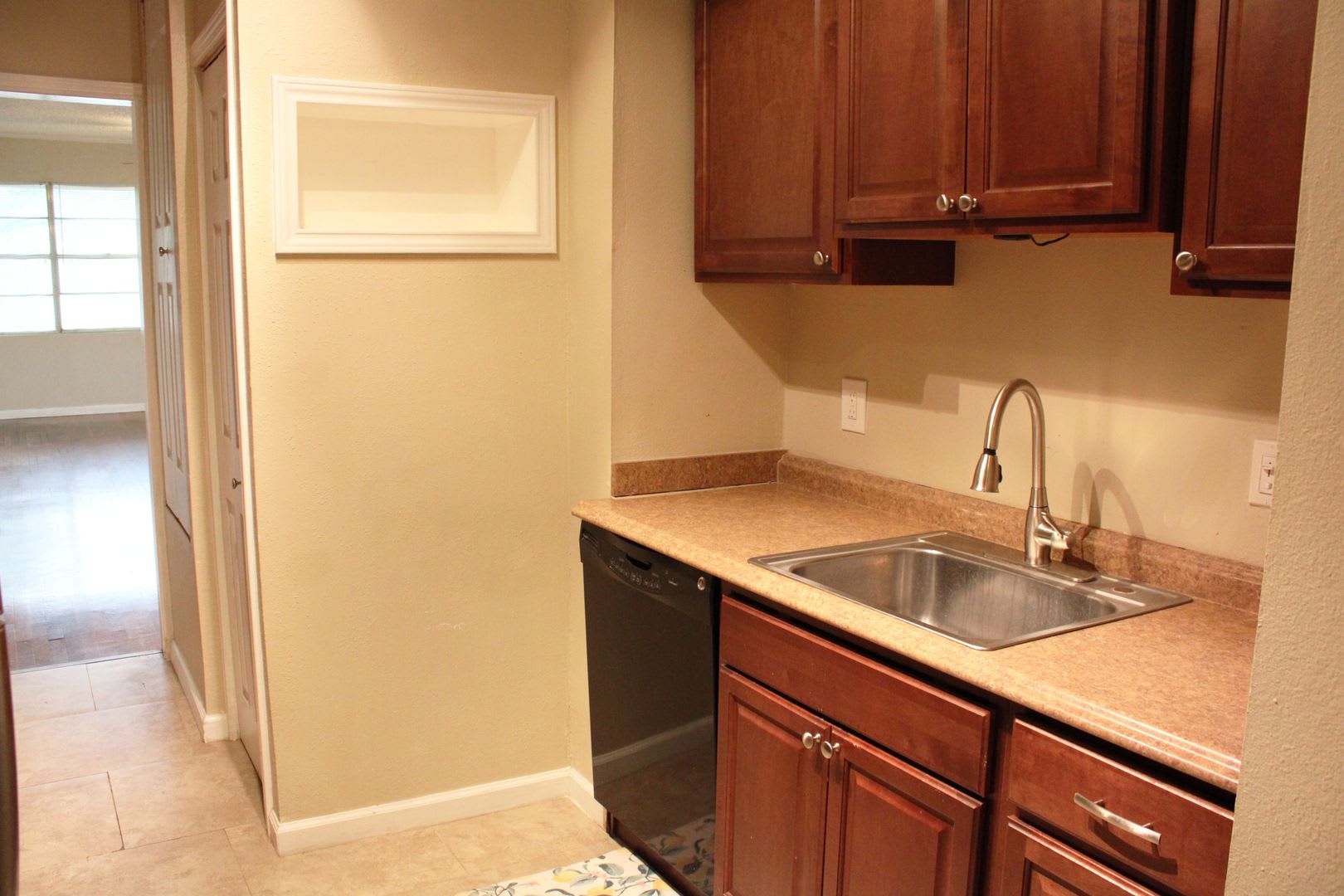 2 BEDROOM – photo 5