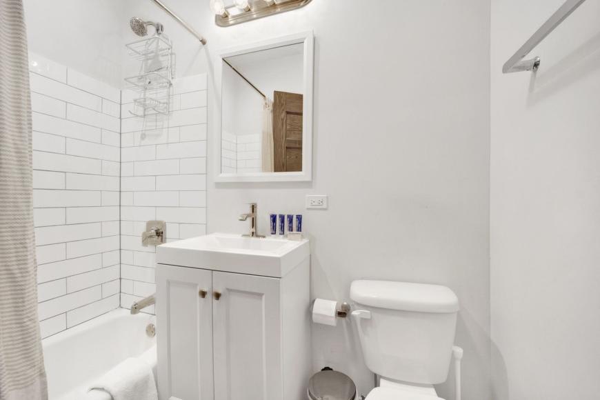 1004 W Dakin Street – photo 5