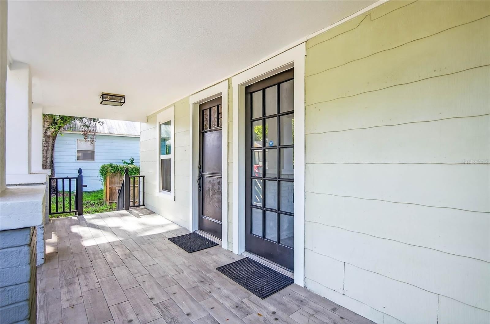 809 E Baker Street – photo 5