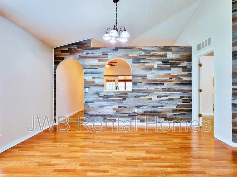 2006 Wiley Oaks Ln – photo 4