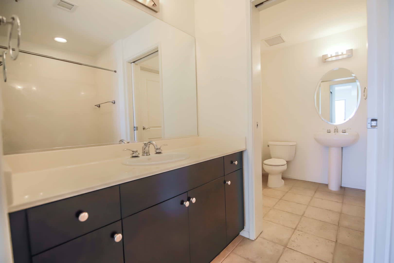 Pool-View High-Rise Living at One Las Vegas with Resort-Style Amenities! – photo 2