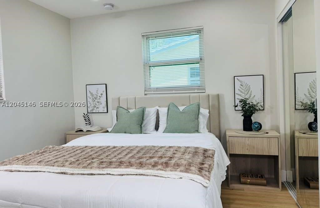 4708 SW 33rd Ave – photo 3