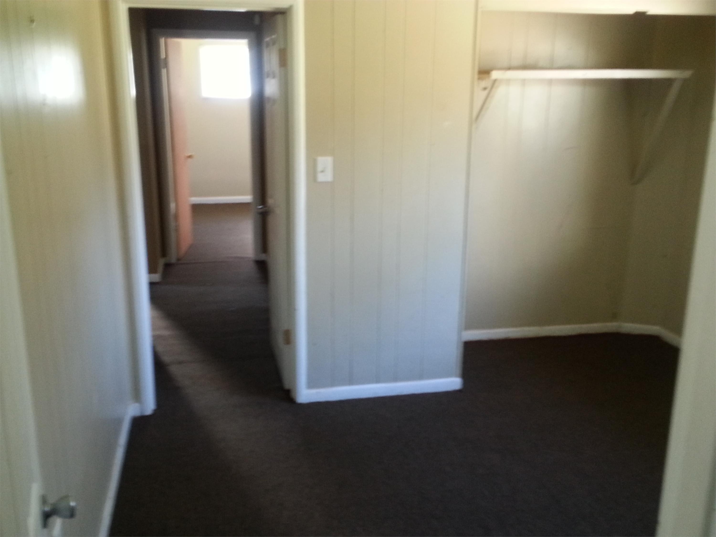 3019 Lakewood dr – photo 2