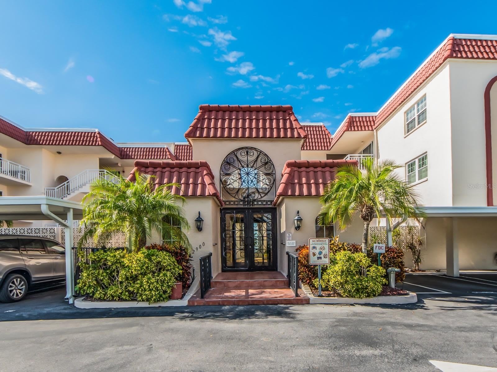 2900 GULF Boulevard – photo 4