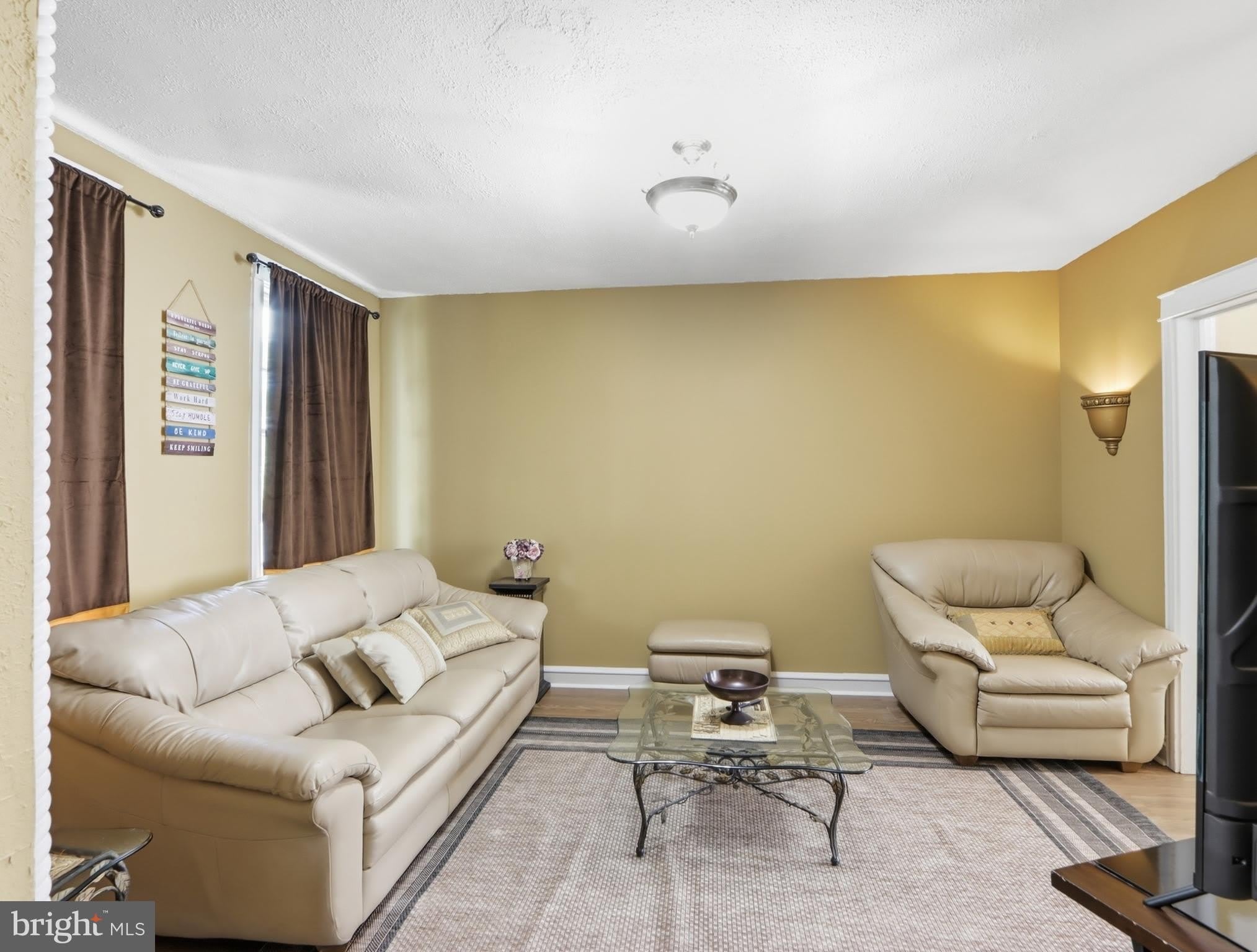 3406 ERDMAN Avenue – photo 5