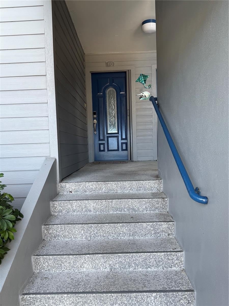910 PINELLAS BAYWAY S – photo 2