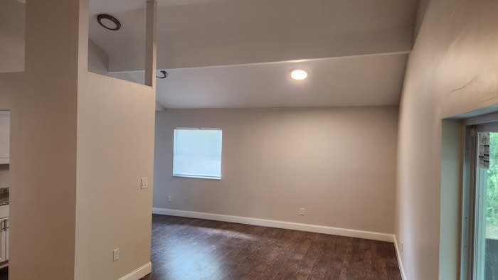 1492 Providence Boulevard – photo 5