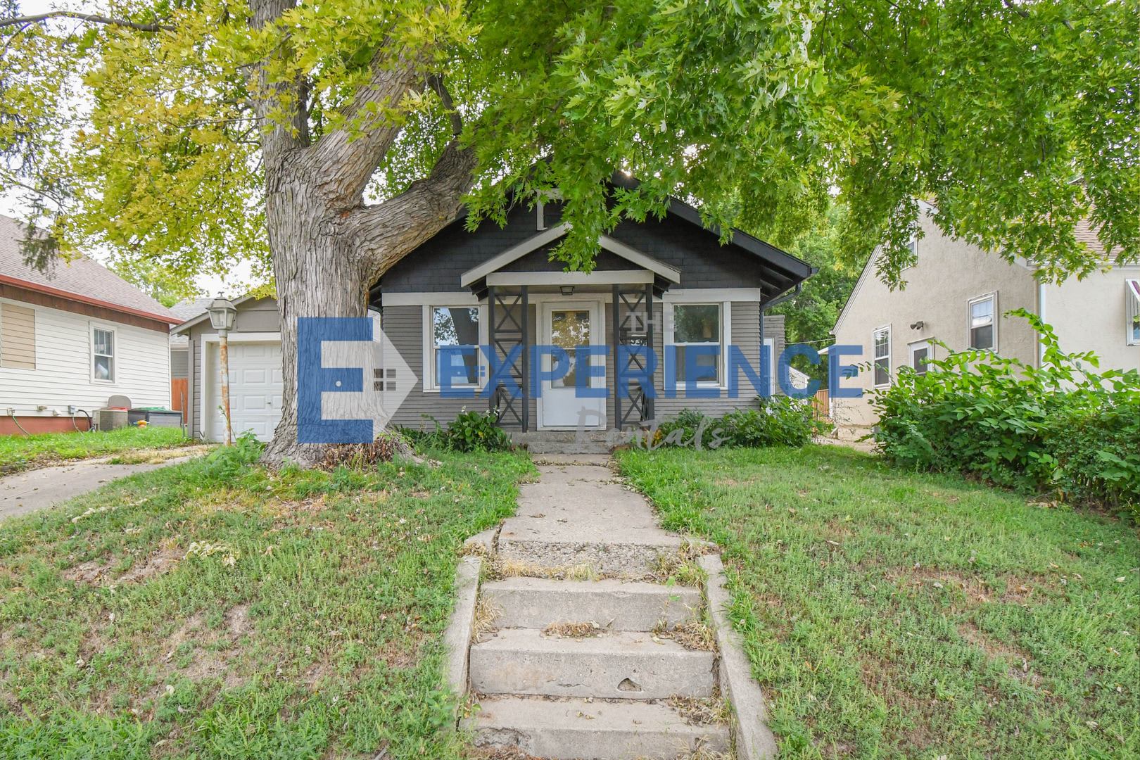 Central Sioux Falls Single-Family Home Available! – photo 2