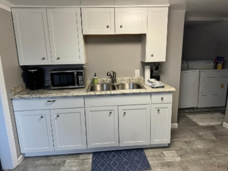 105 E Hamilton St – photo 4