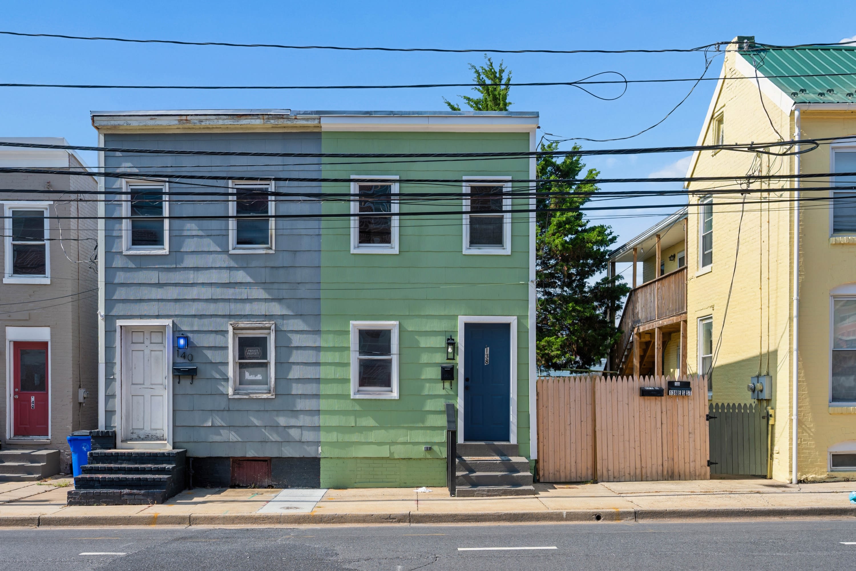 138 East South Street – photo 2
