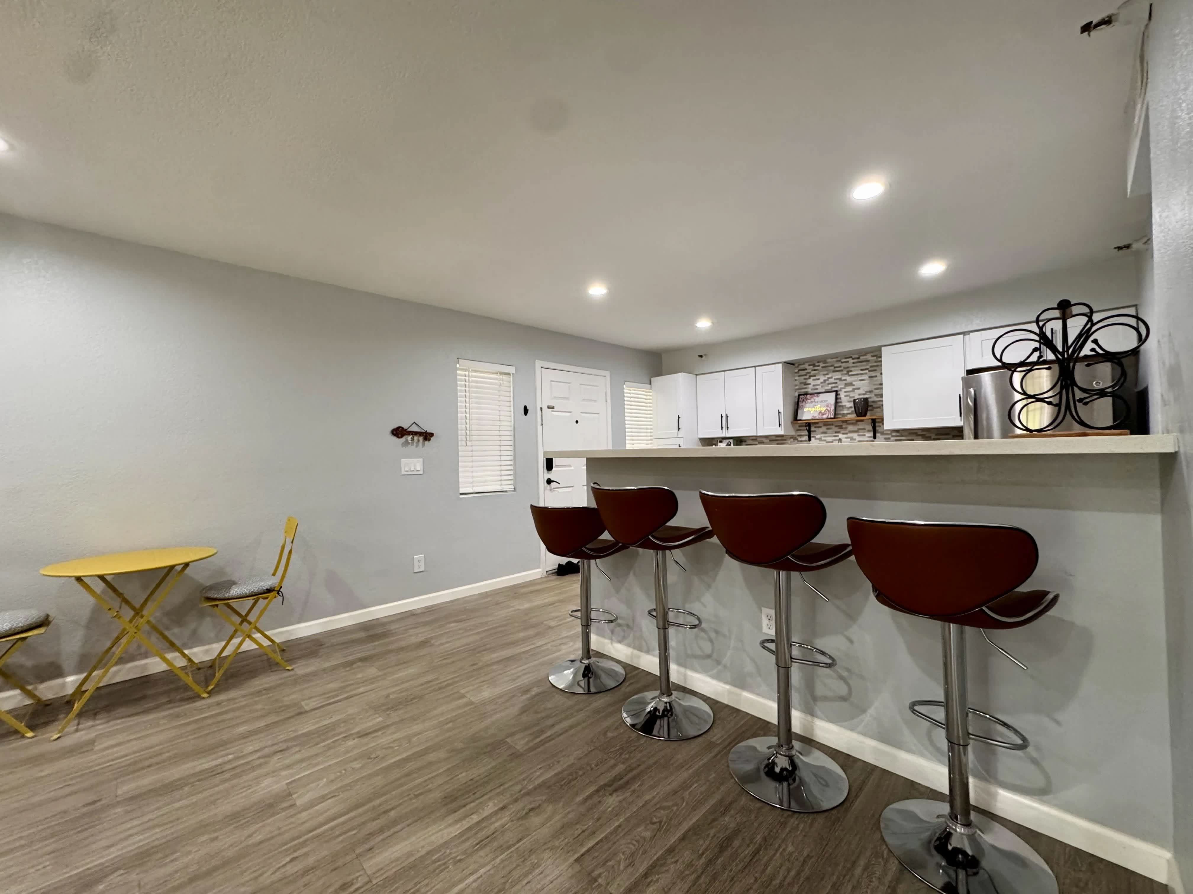 8020 E Thomas Rd Unit 113 – photo 4
