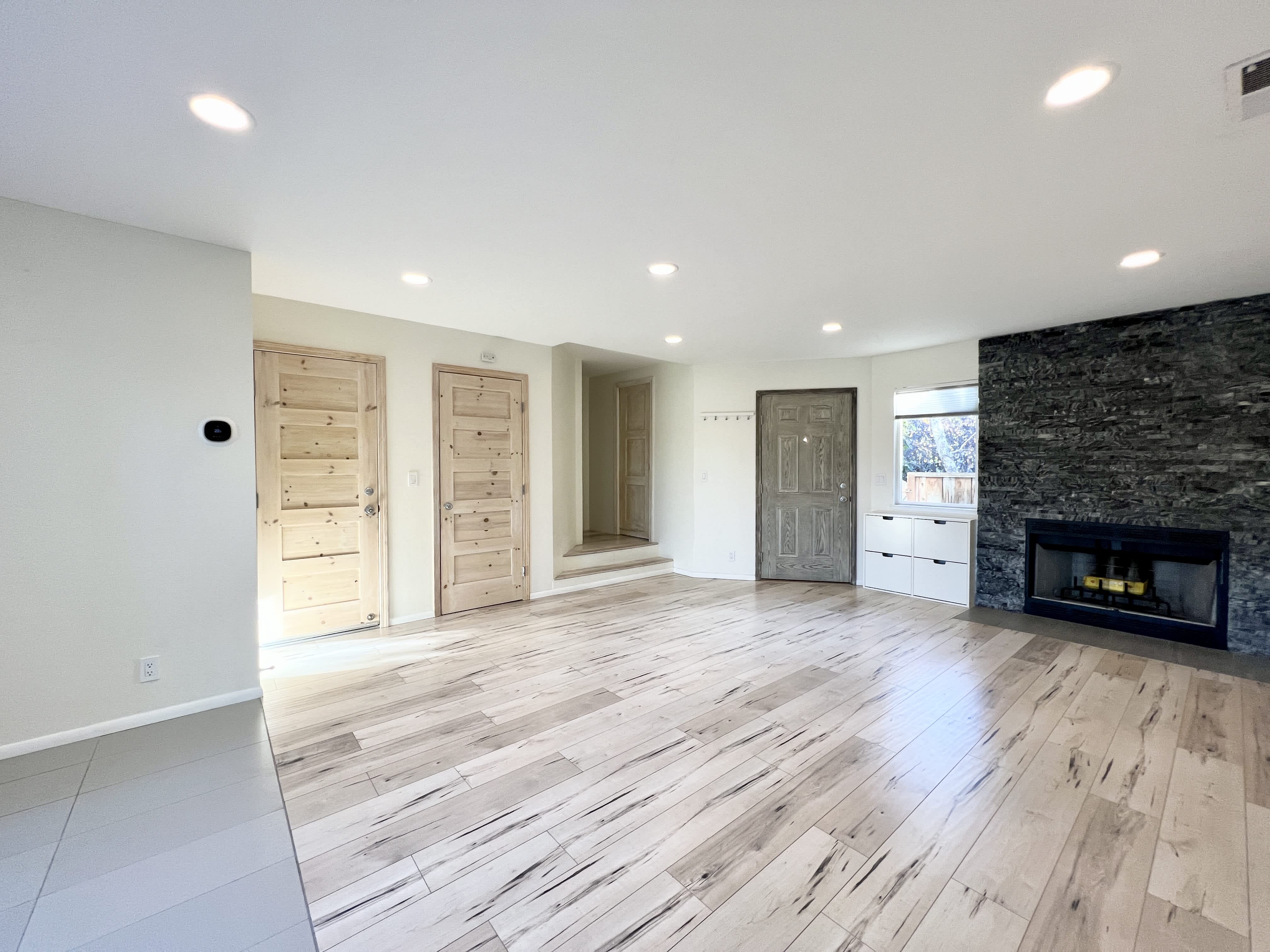 1186 Bird Ave – photo 4
