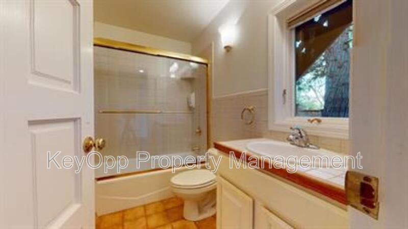 450 28th Avenue – photo 2