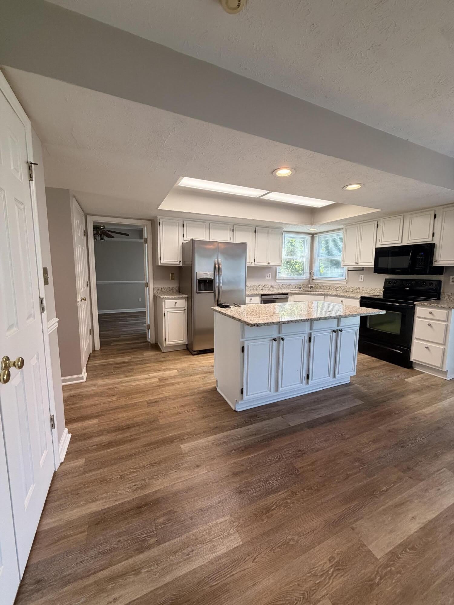 3820 Muirfield Place – photo 5