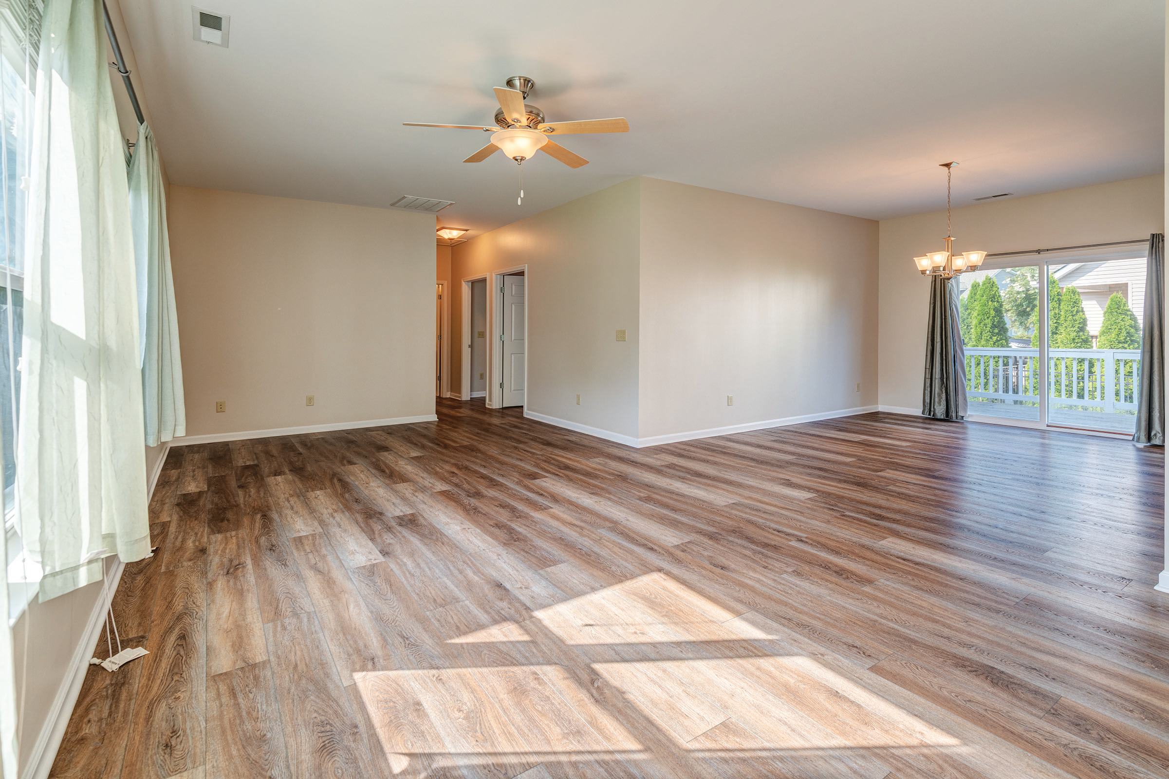 175 Springfield Meadow Drive – photo 2