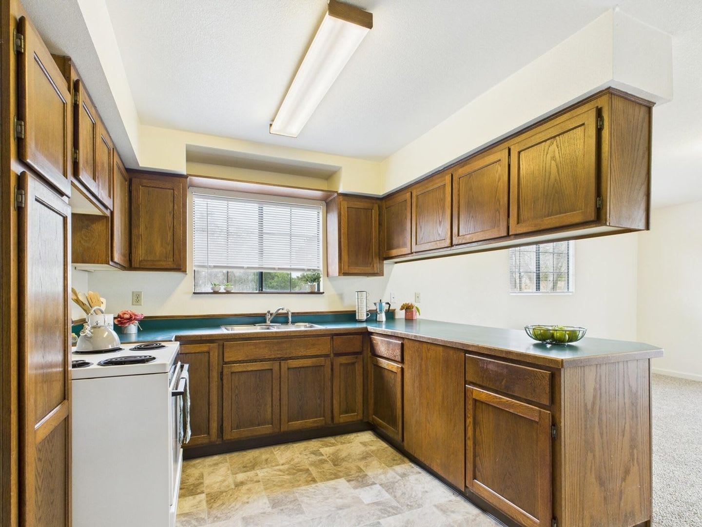 Charming 2-Bedroom Home in the Heart of McKinleyville, CA – photo 3