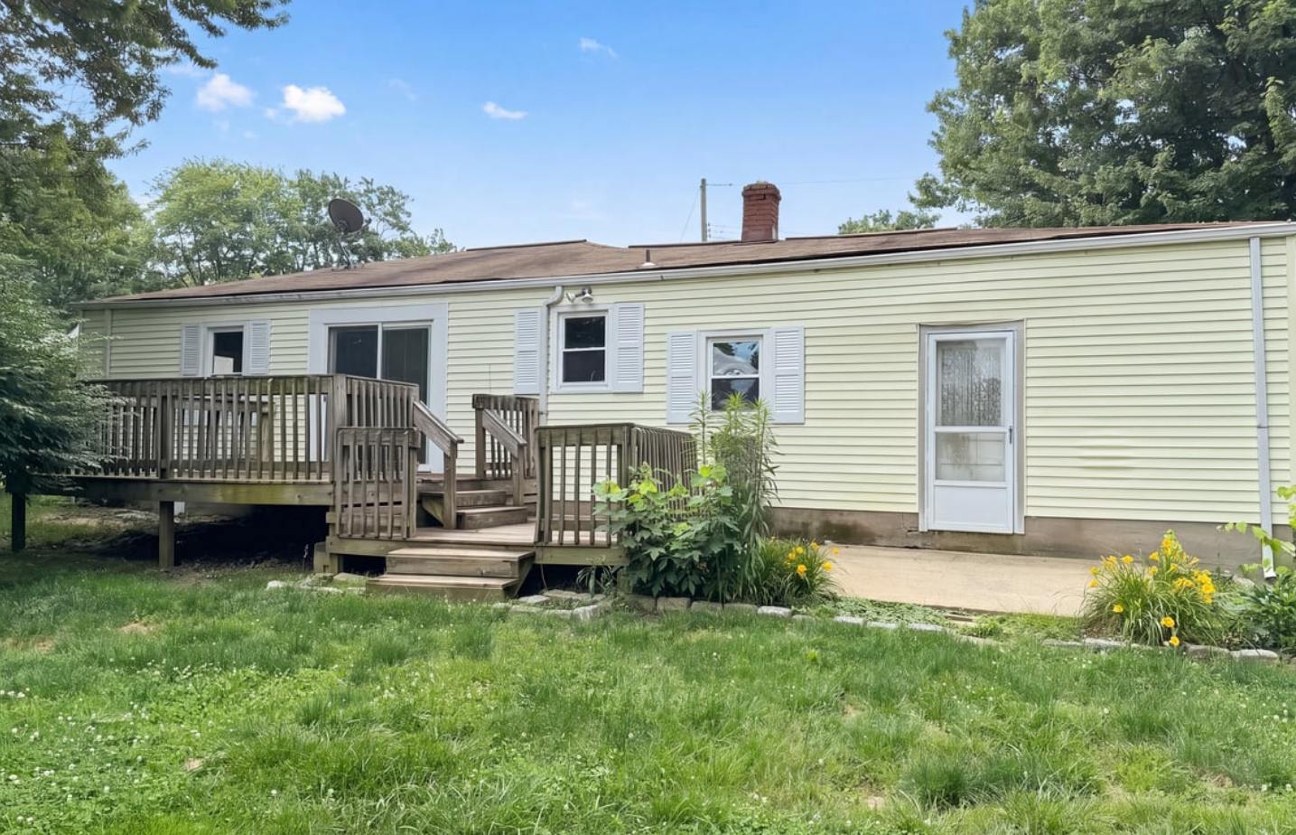 820 Lilly Ln – photo 4