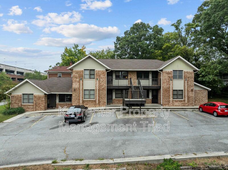 211 Mciver Street – photo 1