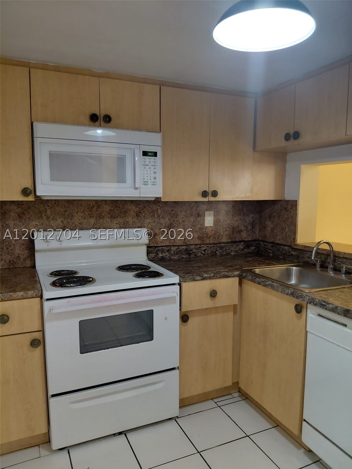 11790 SW 18th St – photo 5