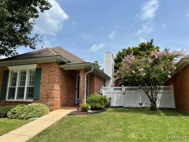707 Eliza Place – photo 2