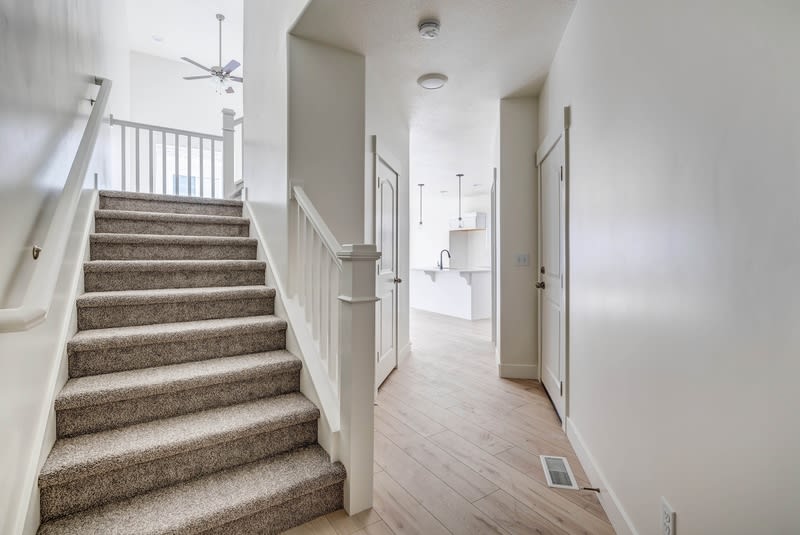 981 West Coral Charm Way – photo 4