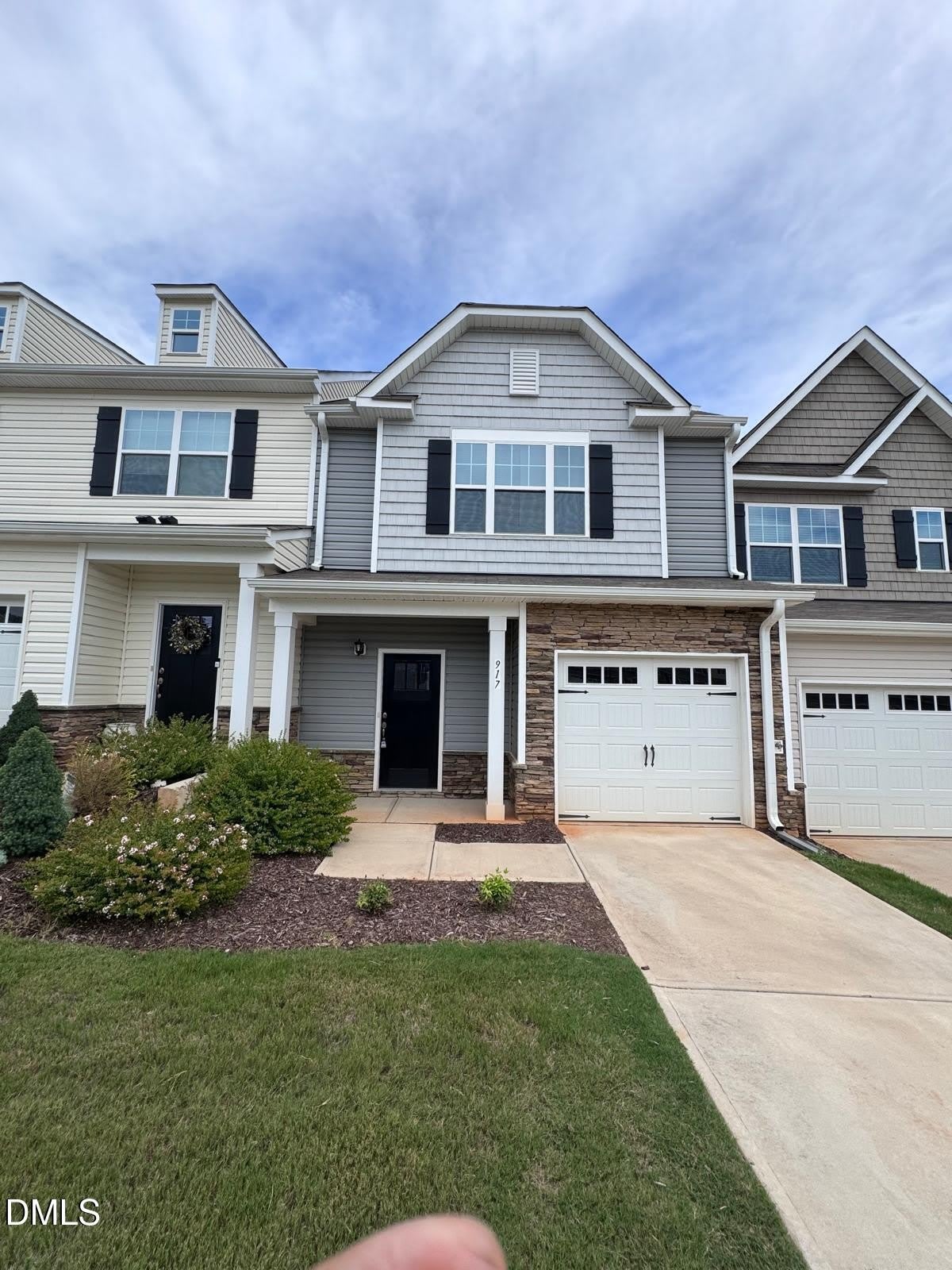 917 Hillman Lane – photo 1